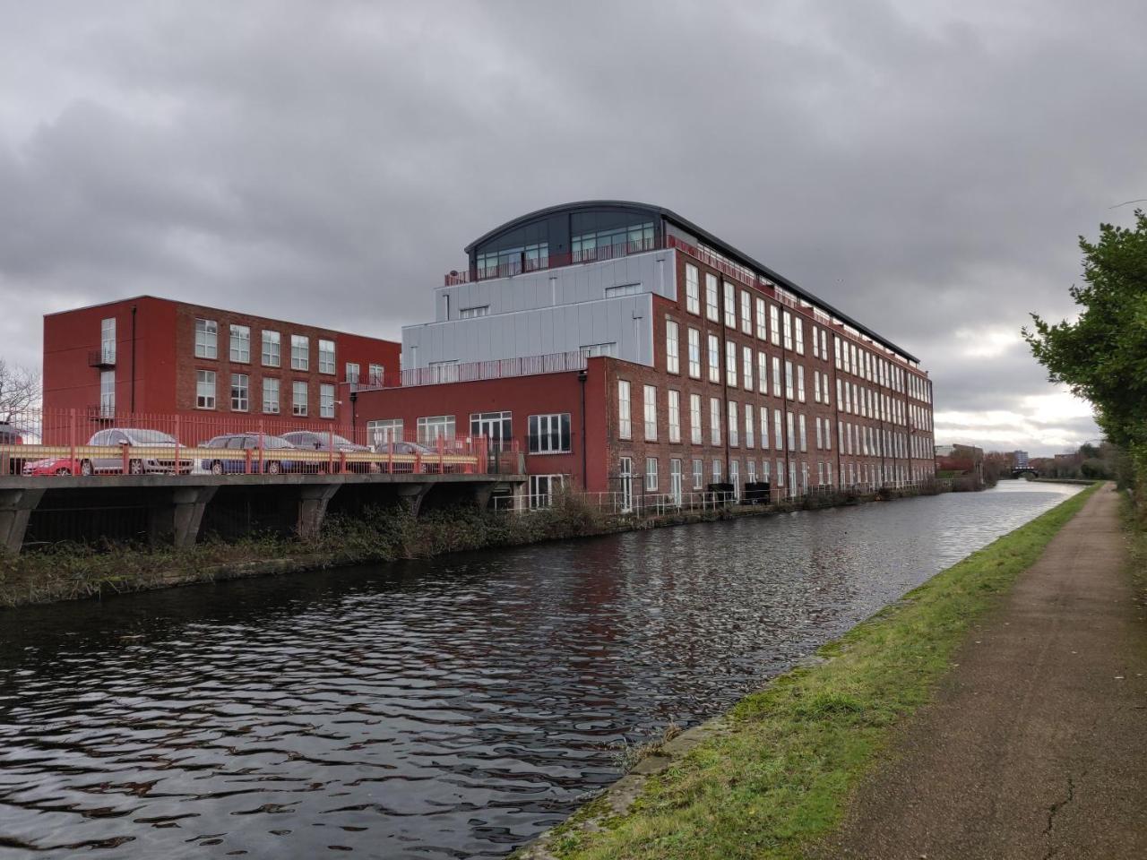 Canal Side Apartment By Serviced Living Liverpool Exteriér fotografie